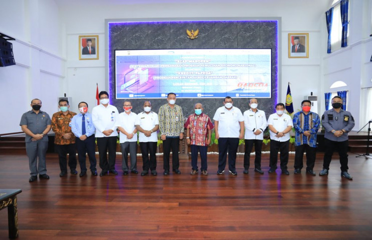 Gubernur Luncurkan Program Website Peningkatan Ekonomi Daerah